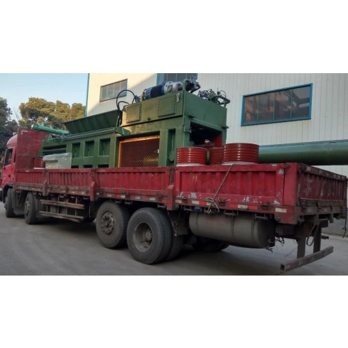 Automatic Feeding Waste Baler