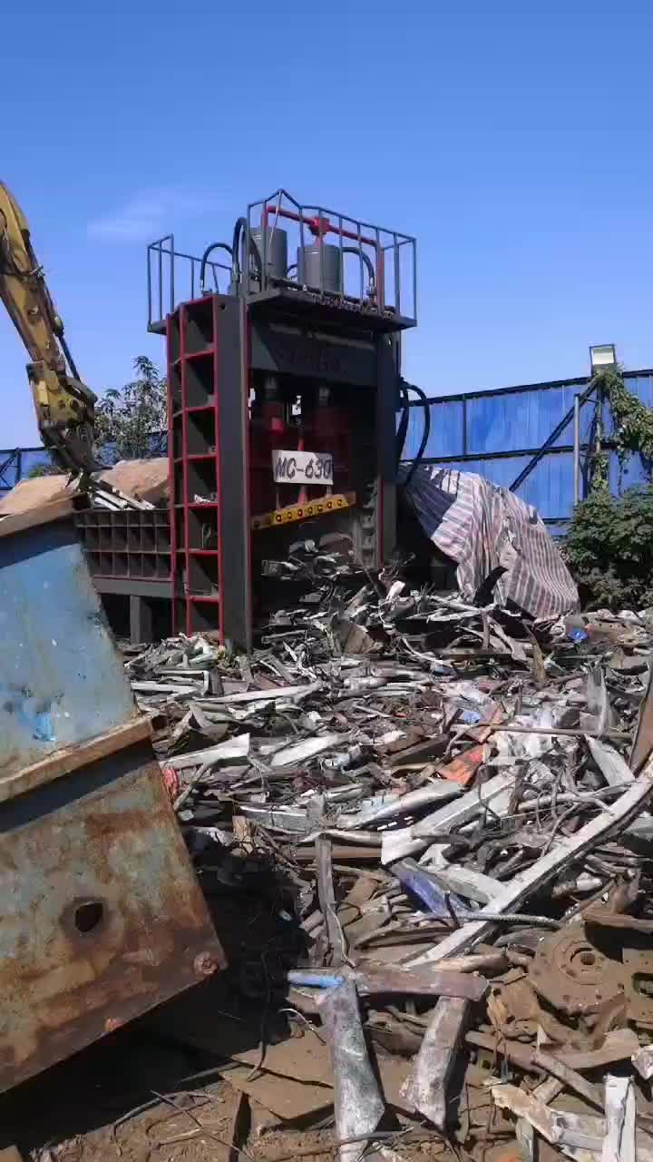Scrap Metal Shear